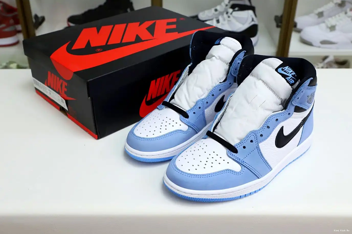 RETRO JORDAN HIGH 'UNIVERSITY AIR Kimikick OG 1 0323